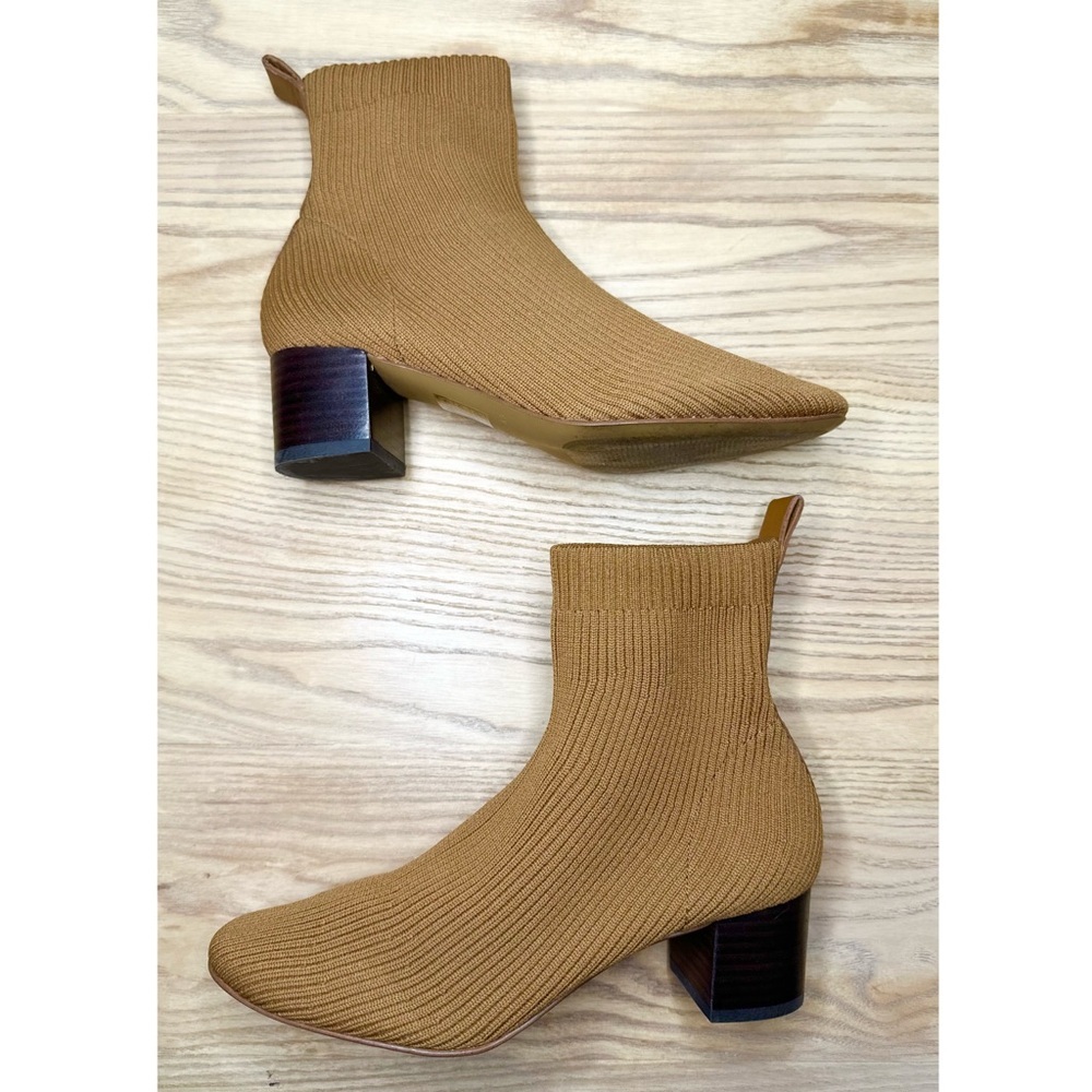 Everlane The Glove Boot Ribbed Knit Ankle Booties Tan Brown - Picture 6 of 13